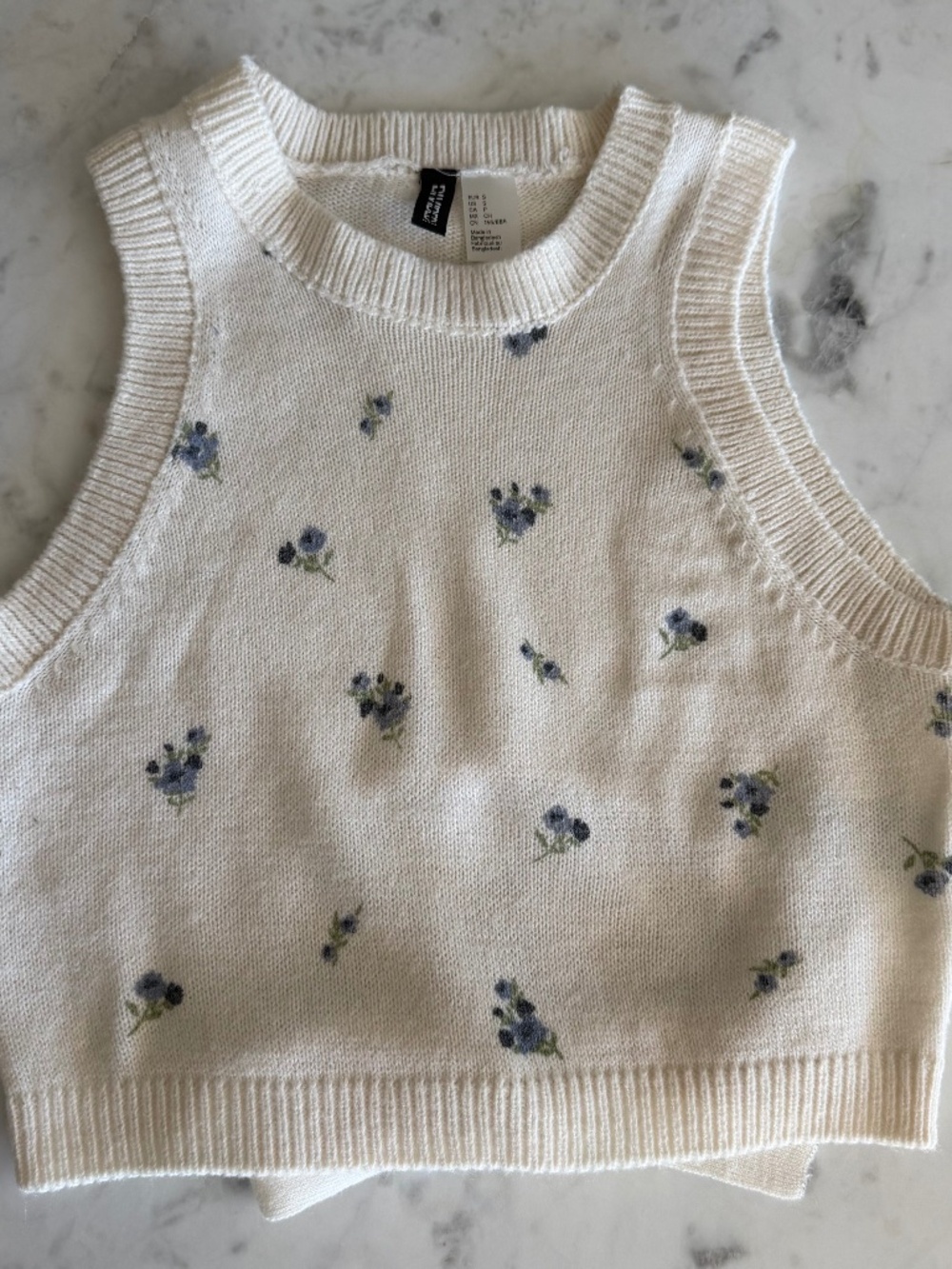 Knit Sleeveless Crop Top